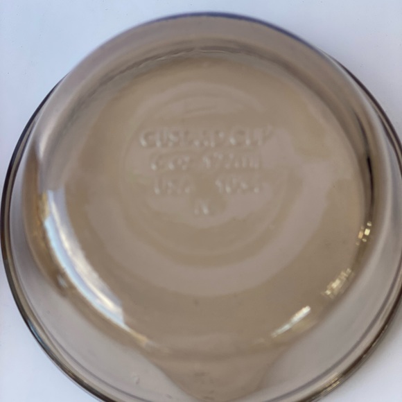 Vintage (set of 4) 6 oz. Custard Cups in Smoke Brown Glass - Picture 5 of 6